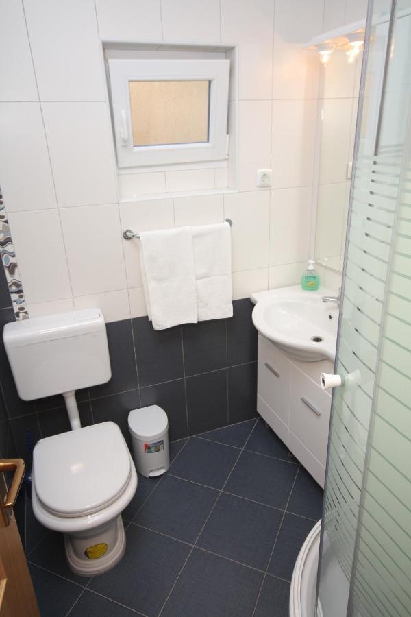 Apartments with a parking space Baska Voda, Makarska - 2709 Bagian luar foto