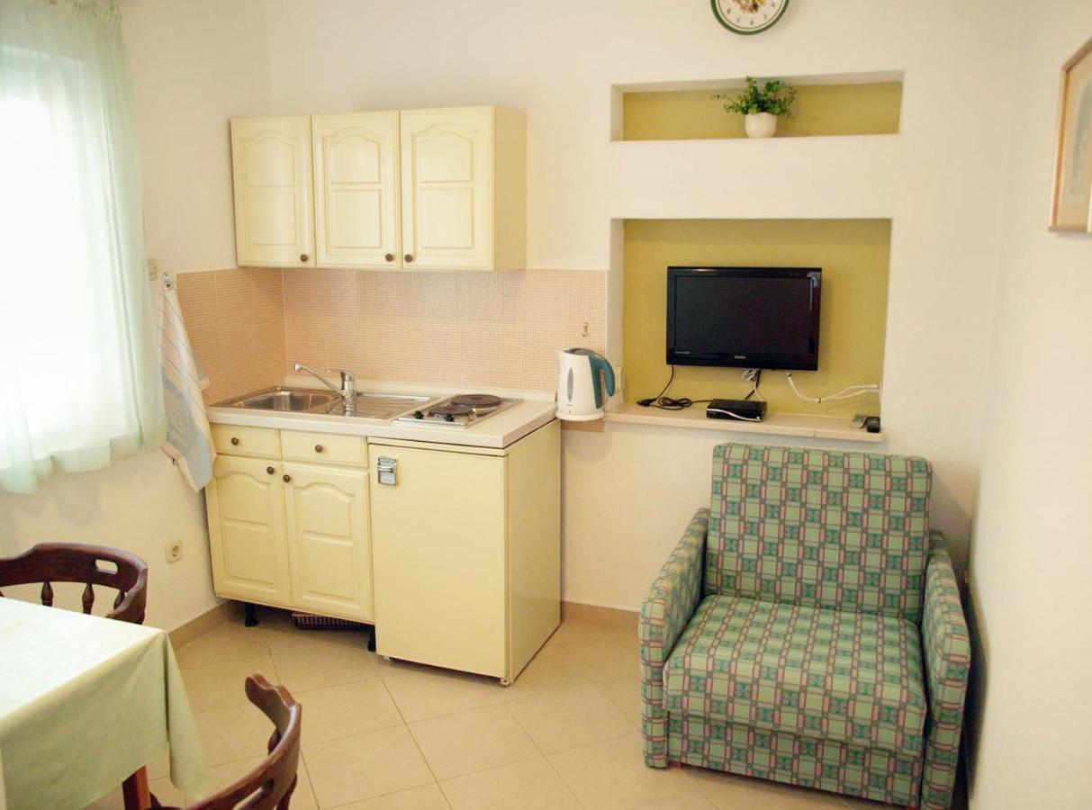Apartments with a parking space Baska Voda, Makarska - 2709 Bagian luar foto