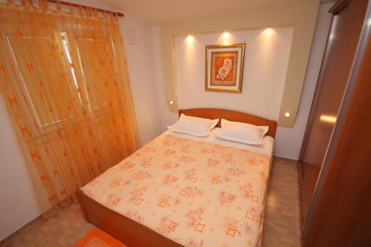 Apartments with a parking space Baska Voda, Makarska - 2709 Bagian luar foto