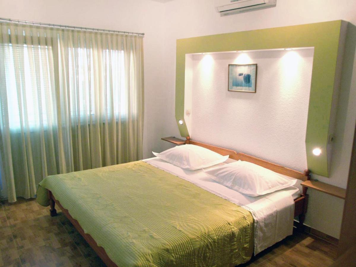 Apartments with a parking space Baska Voda, Makarska - 2709 Bagian luar foto