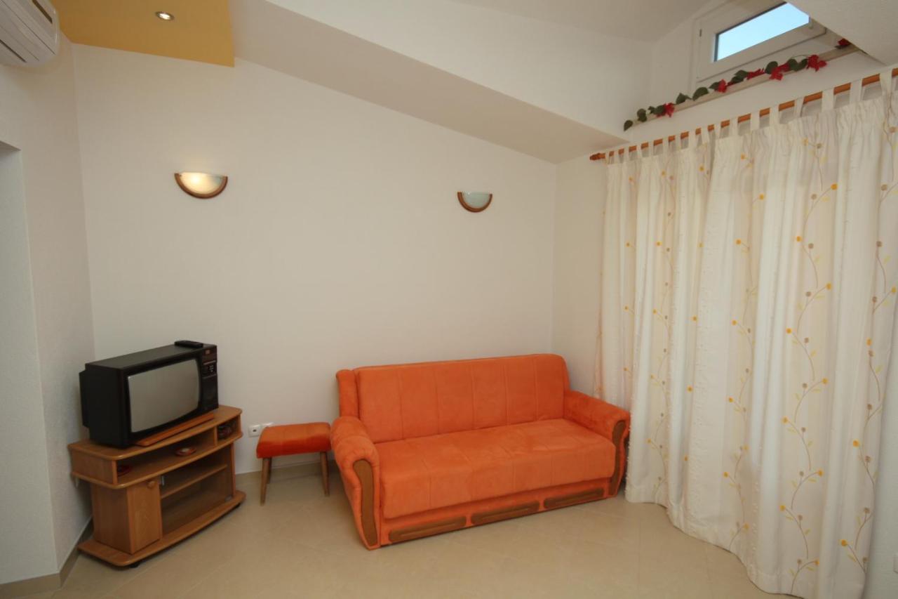 Apartments with a parking space Baska Voda, Makarska - 2709 Bagian luar foto