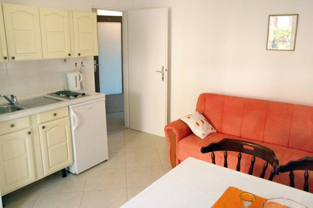 Apartments with a parking space Baska Voda, Makarska - 2709 Ruang foto
